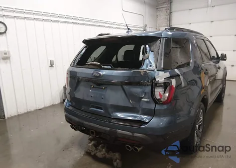 2018 Ford Explorer Sport z USA, uszkodzony, nr VIN 1FM5K8GT7JGC96458